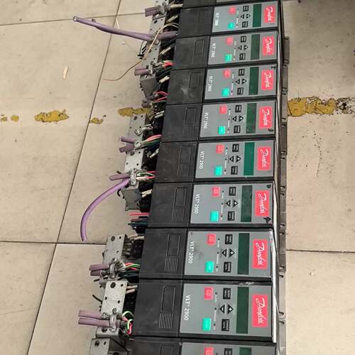 可维修VLT2915PT4B20STR，丹佛斯变频器1.5KW议价