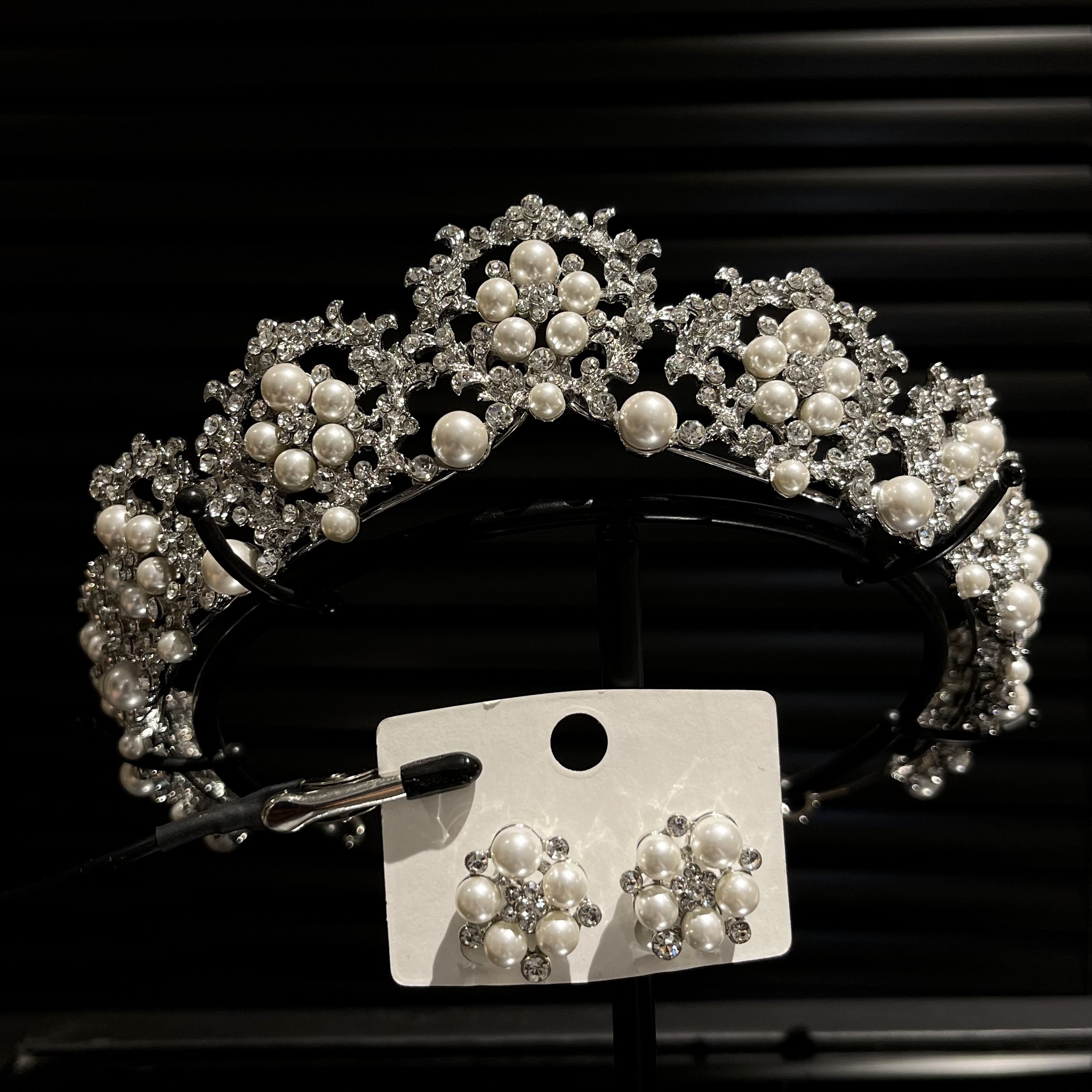 金钻新娘ETE珍珠水钻皇冠发饰结婚新娘出片高级感简大气发冠新款