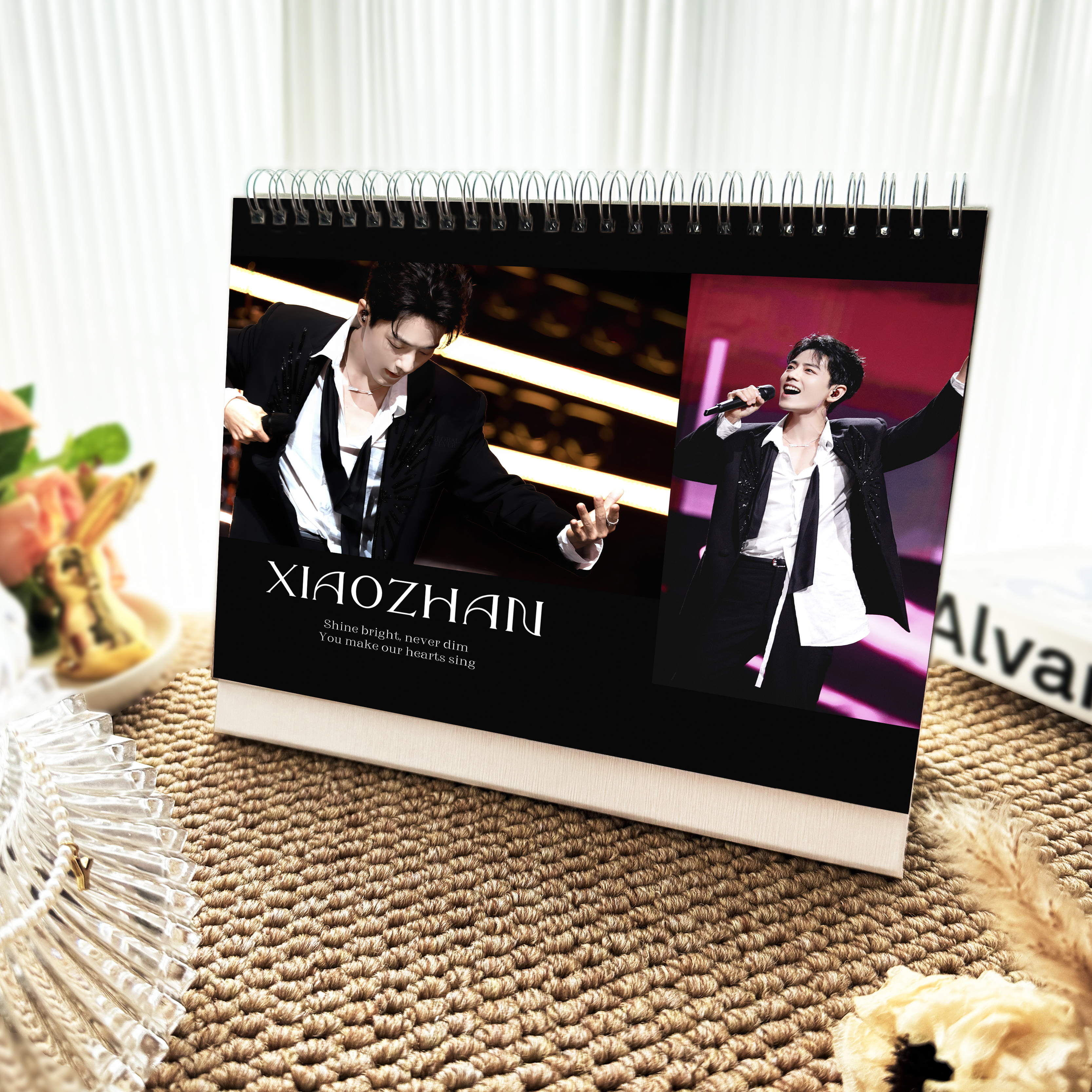 肖战2026年日历台历新款小飞侠周边定制纪念记事办公桌摆生日礼物