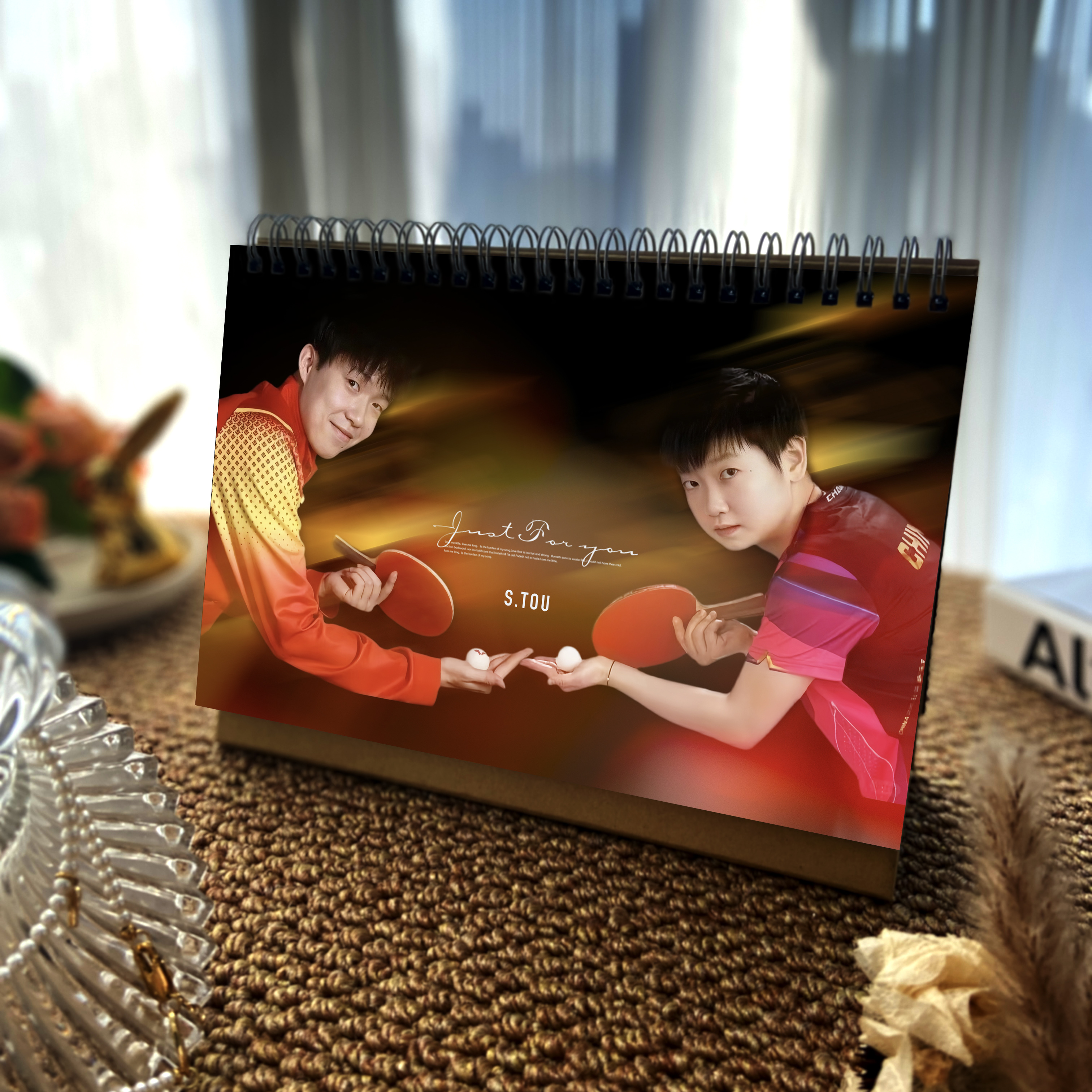 莎头台历2026年孙颖莎王楚钦日历定制乒乓纪念桌摆办公记事礼物