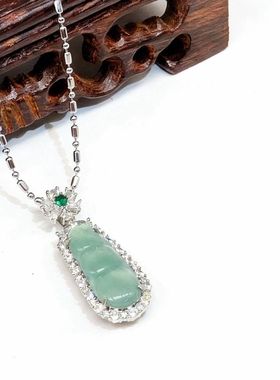 天然缅甸翡翠平安豆项链四季中式