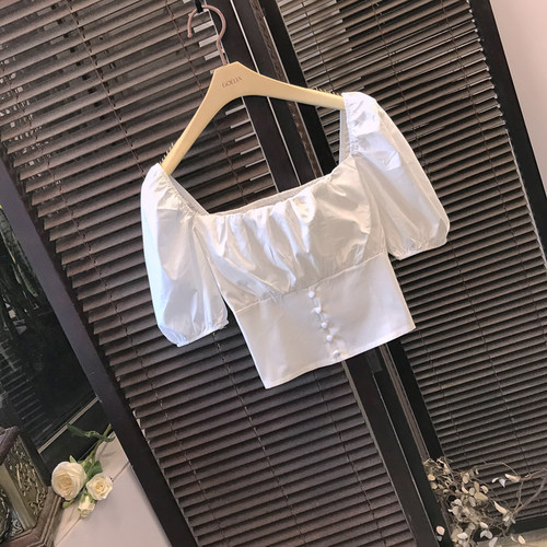 方领锁骨设计感露脐上衣