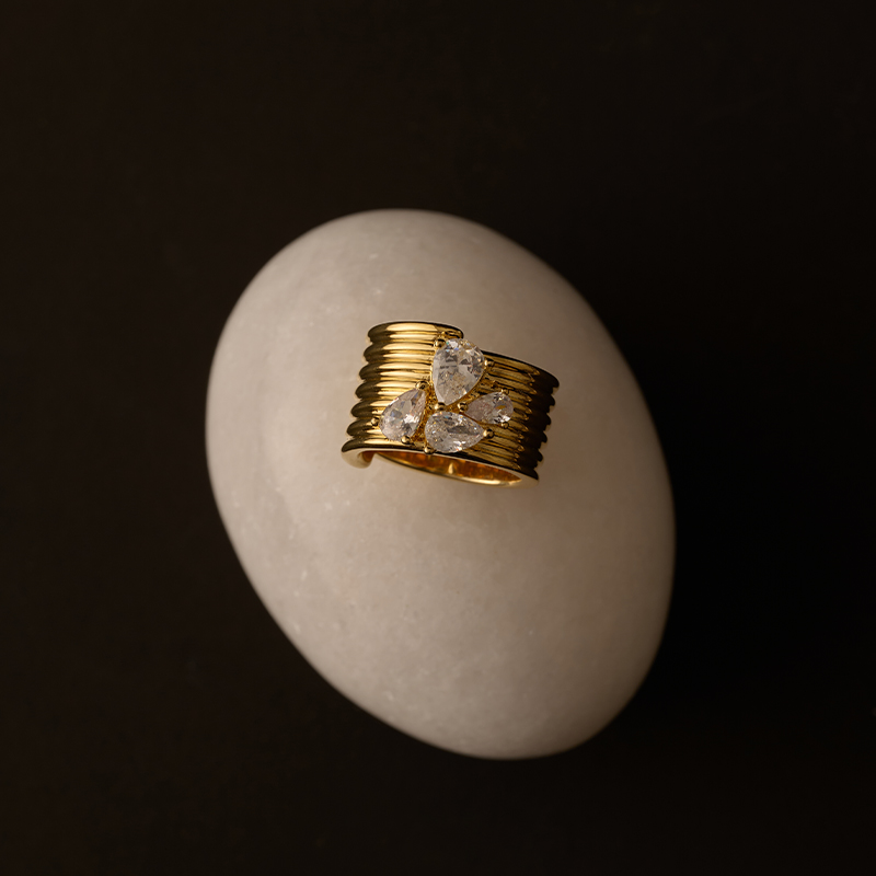 欧美设计多层缠绕锆石戒指