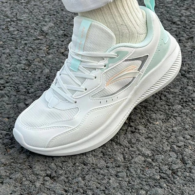 安踏女跑步鞋特价运动针织