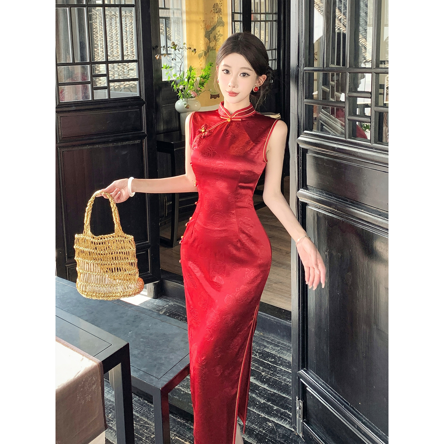 红色无袖旗袍敬酒服新娘晨袍