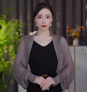 2025夏季新款镂空冰丝针织防晒披肩女时尚洋气长袖薄款纯色开衫