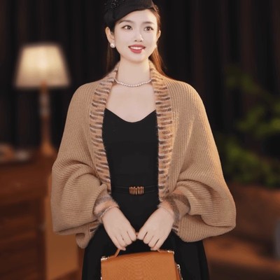 针织斗篷披肩外套女2025秋冬新款时尚彩虹边洋气柔软外搭坎肩开衫