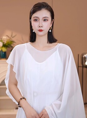 2026夏季新款纯色套头披肩百搭洋气防晒宽松旅游拍照丝巾外搭套衫