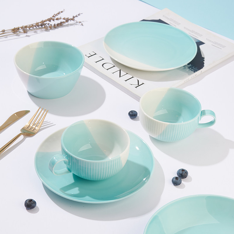 TAYOHYA/多样屋 悠蓝高温色釉中式餐具18件套釉中彩