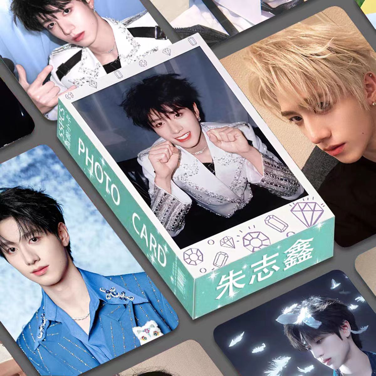 朱志鑫个人周边高颜小卡55张