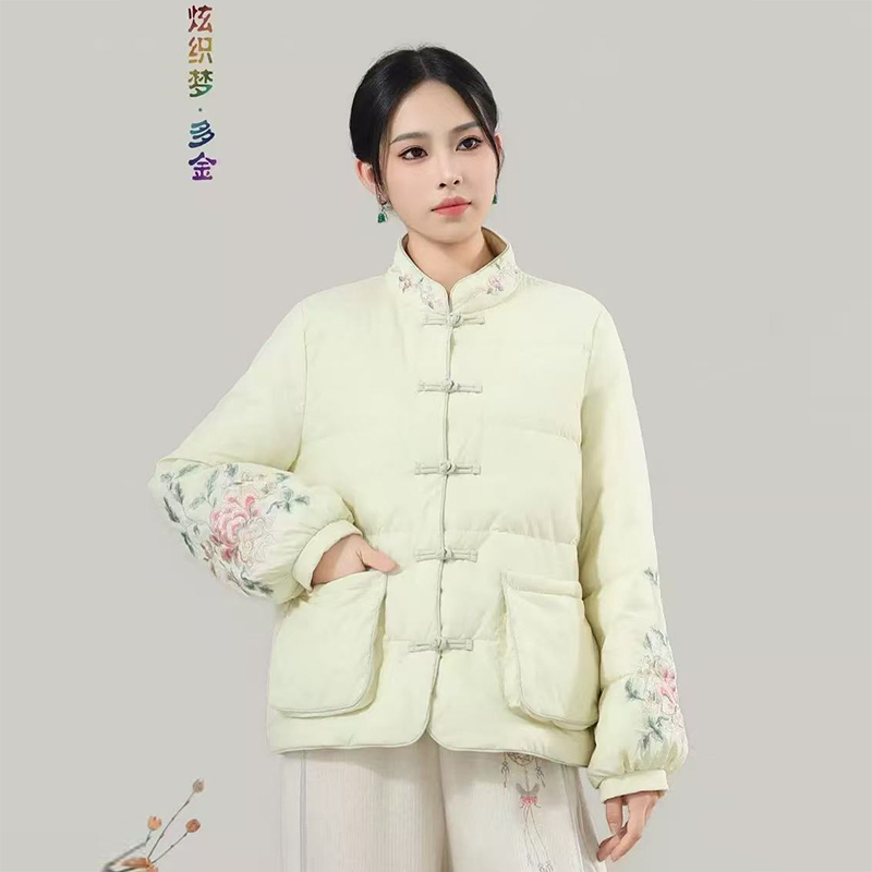 炫织梦中式国风刺绣花盘扣羽绒服