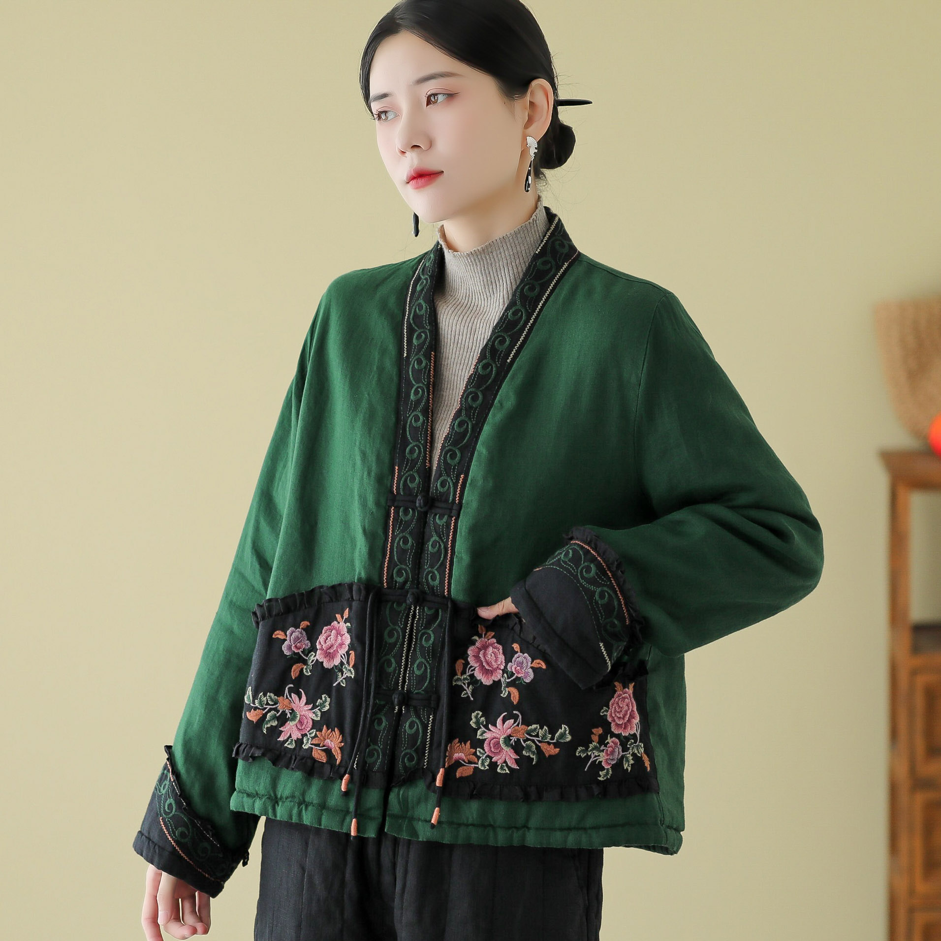 炫织梦2025新款民族风唐装棉衣女冬时尚刺绣盘扣亚麻棉服上衣外套
