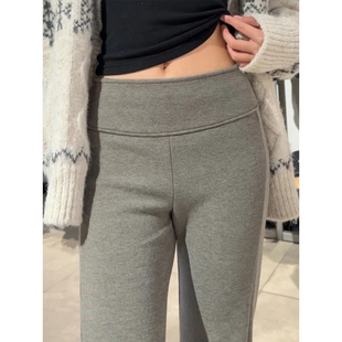美式显瘦运动卫裤女秋冬加绒2025新款休闲羊羔绒喇叭裤低腰微喇裤