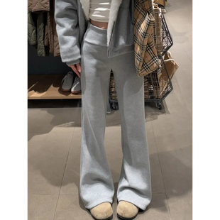 美式显瘦运动卫裤女秋冬2025新款休闲羊羔绒喇叭裤加绒低腰微喇裤