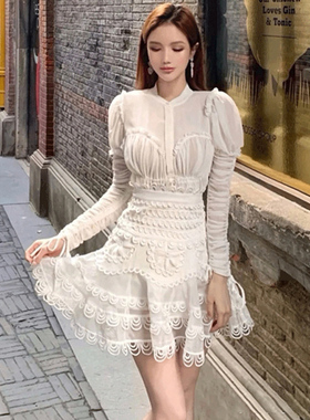 4139 春夏新款欧美重工刺绣镂空收腰显瘦初恋连衣裙女