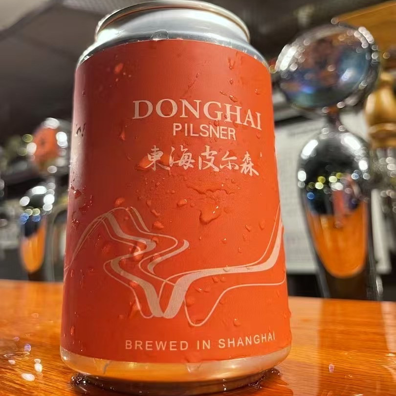 优质皮尔森麦芽与捷克萨兹酒花