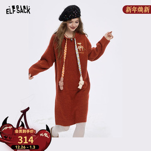 宽松红色裙子 新款 妖精 口袋小马刺绣连帽新年连衣裙女2025年冬季