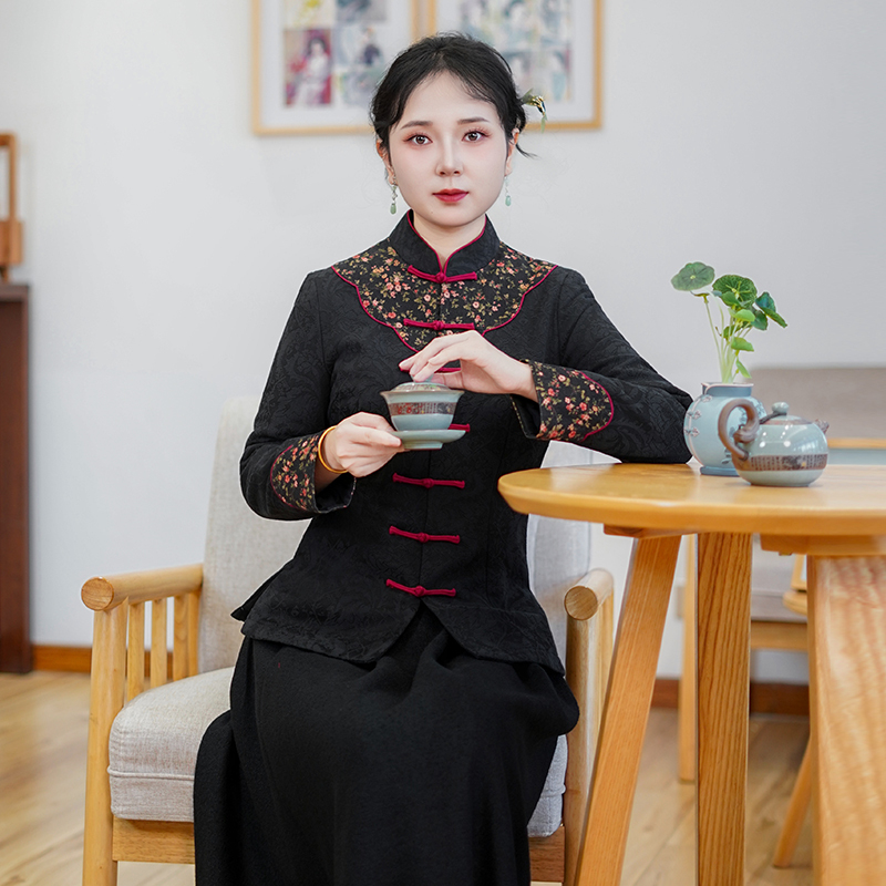 筠雅冬季新款显瘦唐装上衣新中式国风改良复古女士直襟长袖24J377