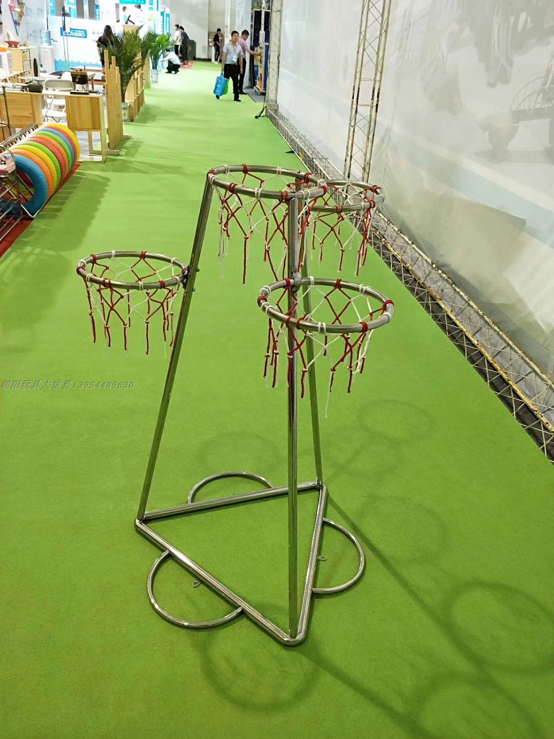 幼儿园不锈钢多篮式篮球架多功能