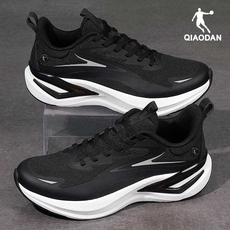 乔丹男鞋网面透气轻便回弹系带耐磨防滑缓震厚底运动休闲跑步鞋