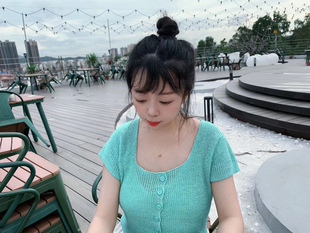 MRV小个子穿搭140145短袖套头绿色纯色水果色针织衫短款U领上衣t