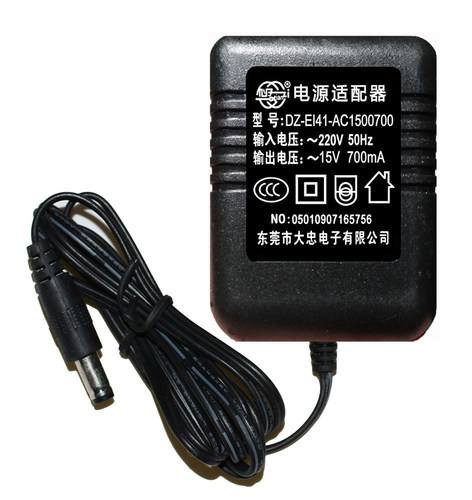 大忠~15V 700mA交流电源适配器型号DZ-EI41-AC1500700