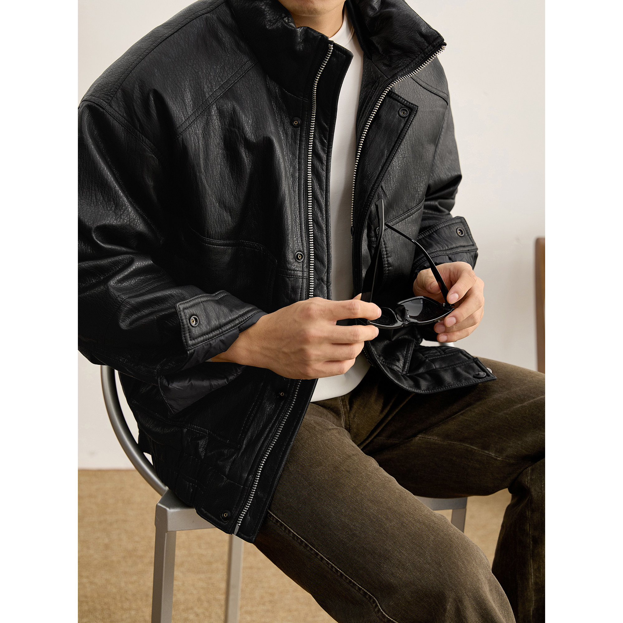 LUUD 男冬季90白鸭绒暗纹肌理PU皮羽绒服复古机能风机车皮衣外套