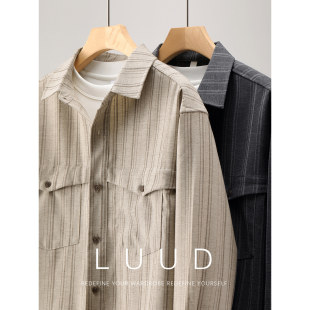 拼接双贴袋设计薄款 LUUD 衬衫 色织细条纹翻领长袖 衬衣外套男 春季