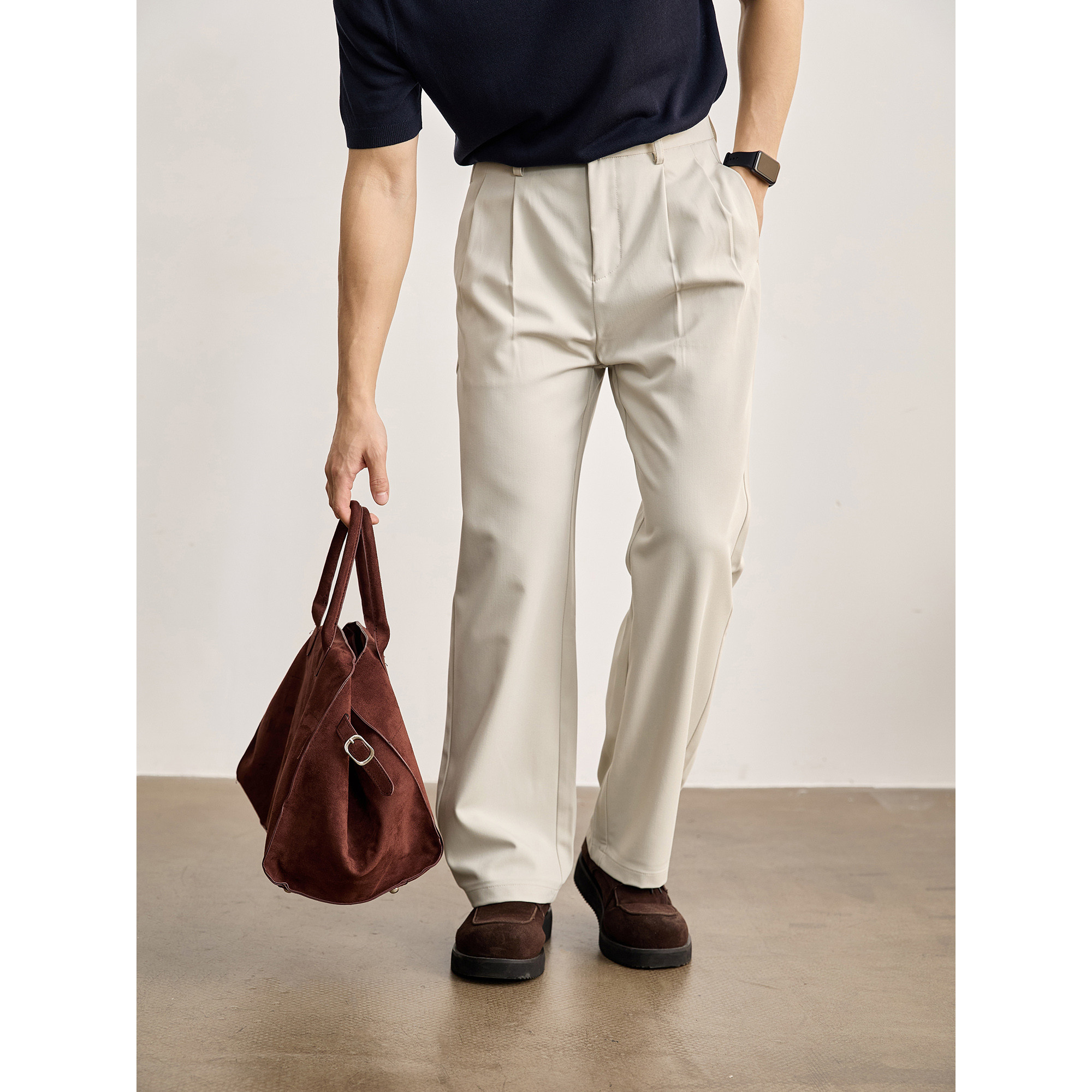 LUUD 轻奢绅士纯色休闲西裤男春季字母标签抗皱免烫斜纹直筒长裤,男装,休闲裤,淘宝优惠券,粉丝福利购,淘宝优惠卷