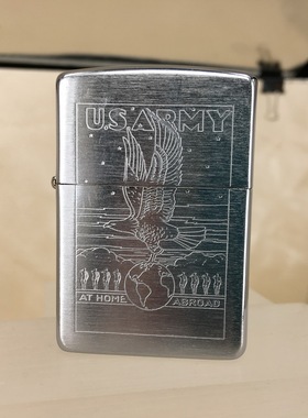 原装1995年L二手好品仿古拉丝蚀刻美国全球行动防风打火机ZIPPO