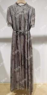 2024春夏款 国内代购 洒脱压褶连衣裙B90884607 Me读我专柜正品 Read