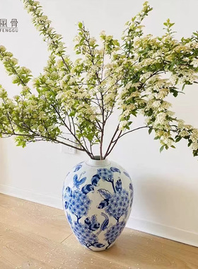 纯手绘中式青花釉下彩花瓶插花