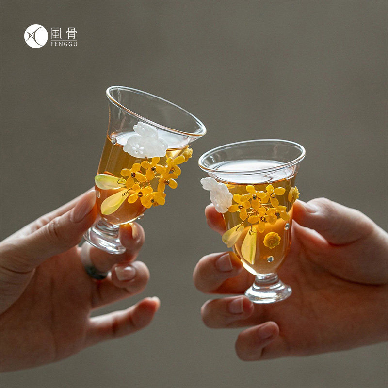 中秋限定玉兔揽桂浮雕玻璃主人杯