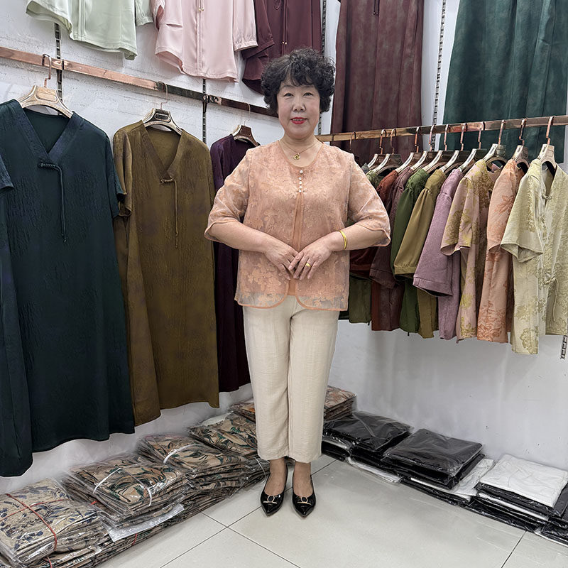 【推荐】妈妈夏装圆领假两件宽松中老年女装