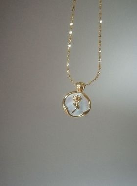 法式复古宫廷玫瑰项链钛钢18K金保色满天星锁骨链浪漫风百搭吊坠