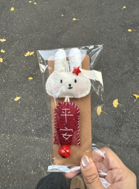【成品】红色平安兔子带铃铛 新年礼物手工不织布挂件 兔子车挂