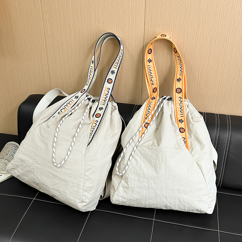 新款双肩单肩两用旅行托特包