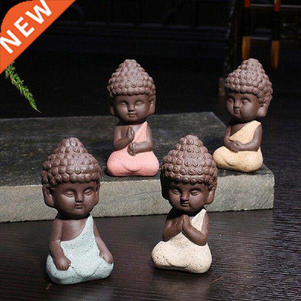 Small Buddha statue monk figurine tathagata India Yoga图片