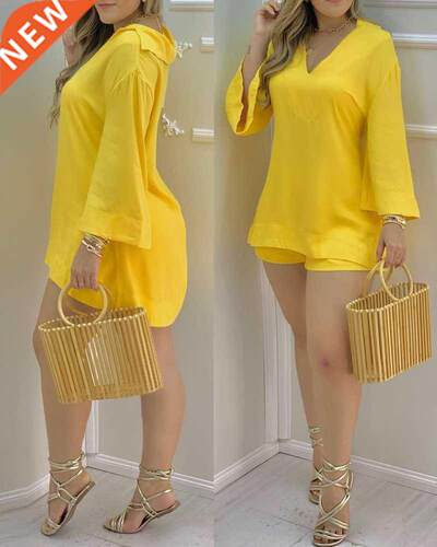 2021 Women Plain Bell Sleeve V-Neck Long Casual Loose Top &a