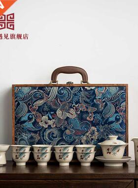 Minimalist Chinese Style Grass and Wood Gray Porcelain Kung