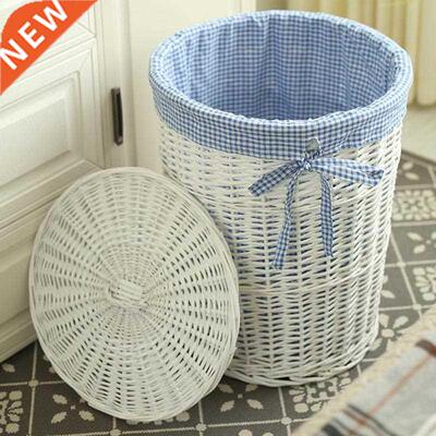 Rattan hamper basket wth drty clothes basket put clothes