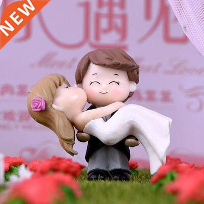 Sweet Couple Bride Groom Model Miniature Figurine Landscape