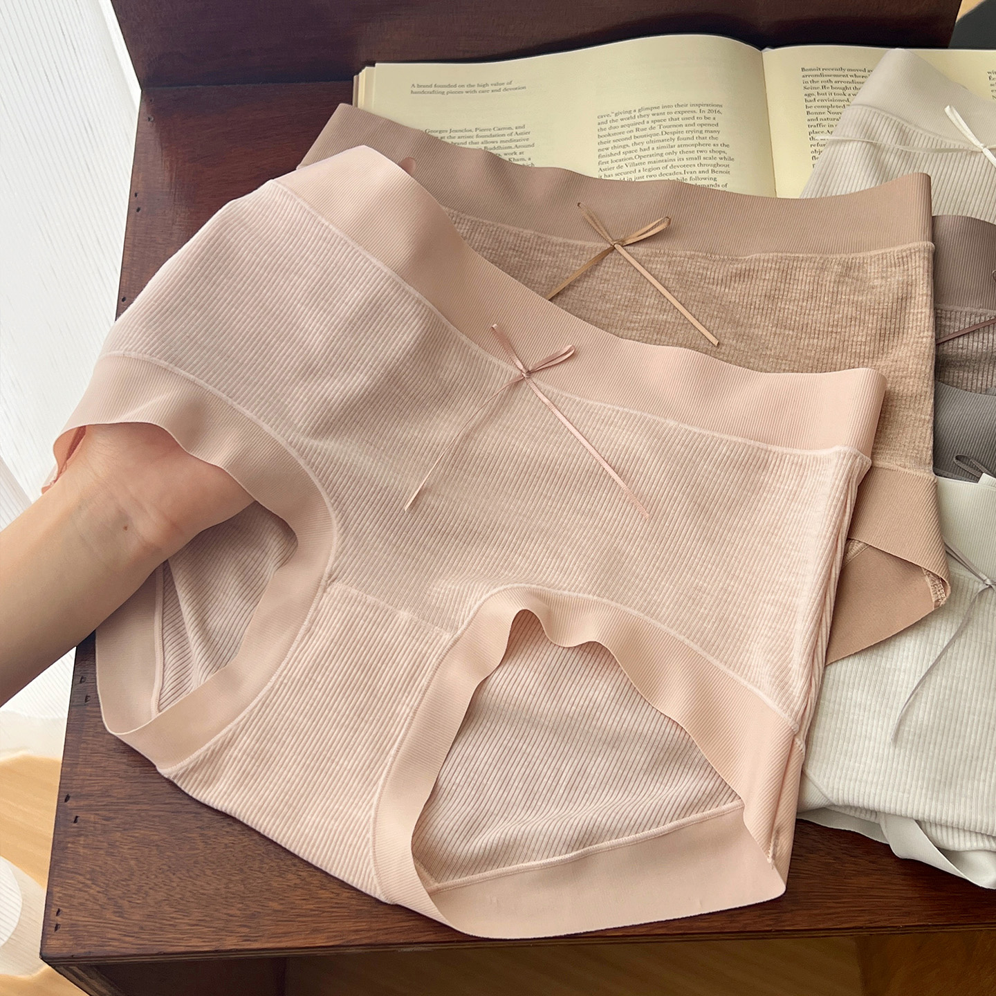 软糯莫代尔女式中腰内裤