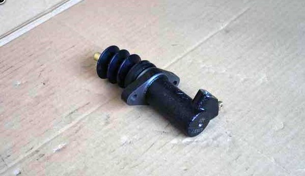 原厂奇瑞旗云2风云2A5旗云3E5X1G3离合器主缸总泵离合器分泵缸