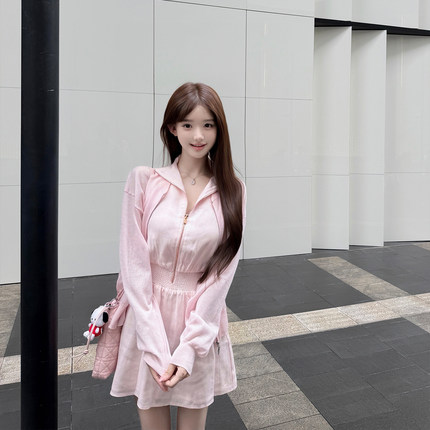 叶嘉Nailah·【蜜桃奶芙】莱赛尔透气圆领拉链防晒开衫长袖外套女