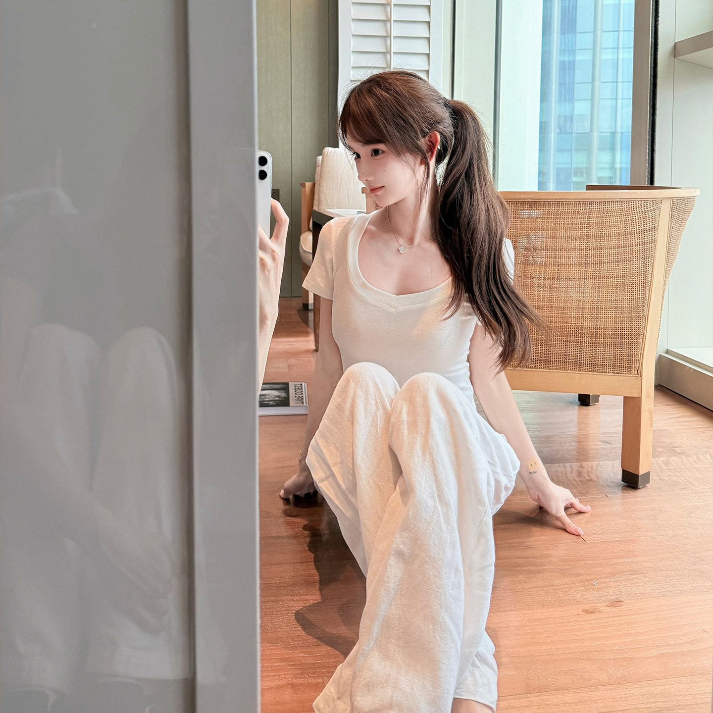 叶嘉Nailah·【美纯欲2.0】胸大腰细莱赛尔天丝羊毛高弹舒适短袖t