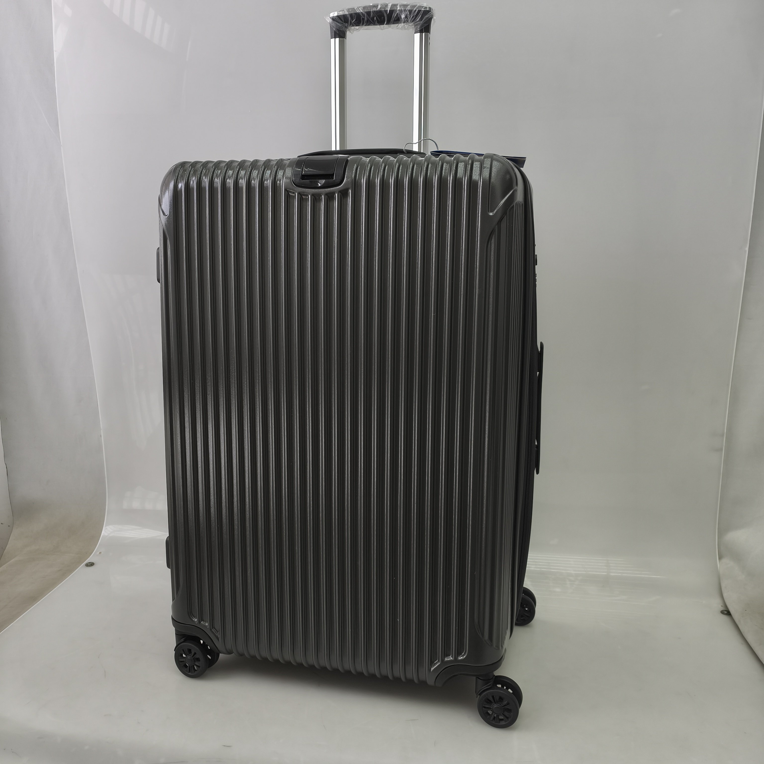 宝奇王子PC硬箱24寸万向轮拉杆箱旅行箱行李箱出国托运箱子30寸