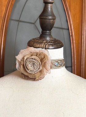 金线绣花choker锁骨链玫瑰百搭