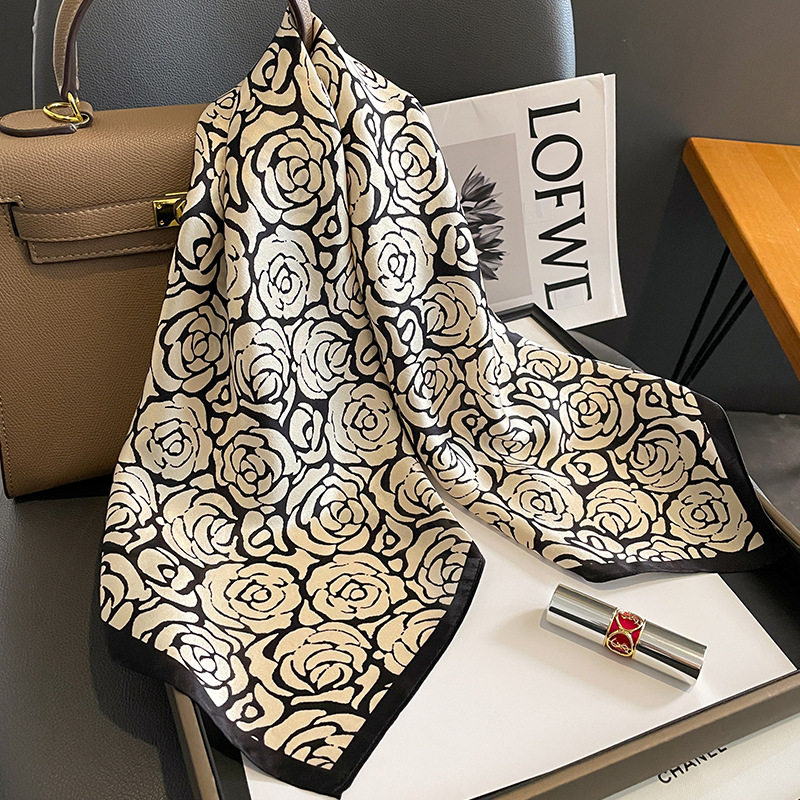 小香风山茶花丝巾女100%桑蚕丝真丝围巾70方巾杭州丝绸披肩春秋款