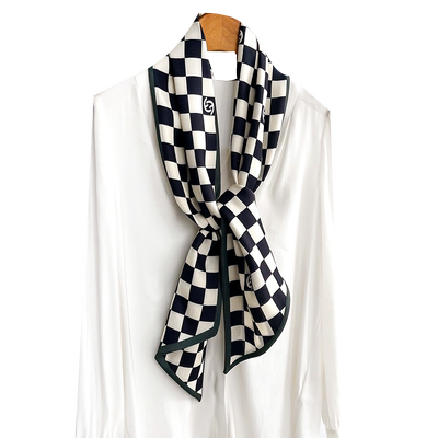 黑白棋盘格小长条双面棉麻领巾